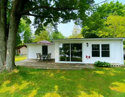 Detached in Trent Lakes