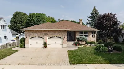 Detached in Goderich