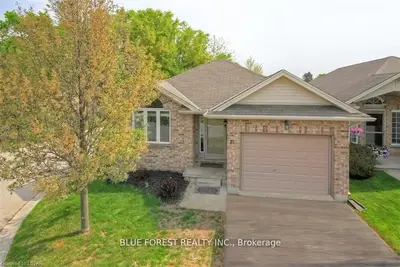 Other in Strathroy-Caradoc