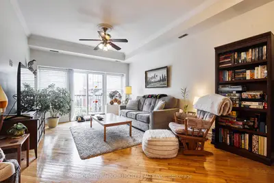 Condo Apartment in Cobourg