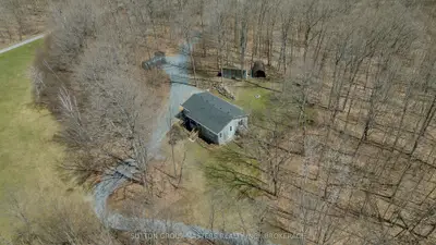 Detached in Frontenac
