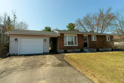 Detached in Petawawa
