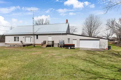 Detached in Elizabethtown-Kitley