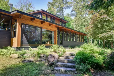 Detached in Muskoka Lakes