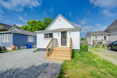 Detached in Fort Erie