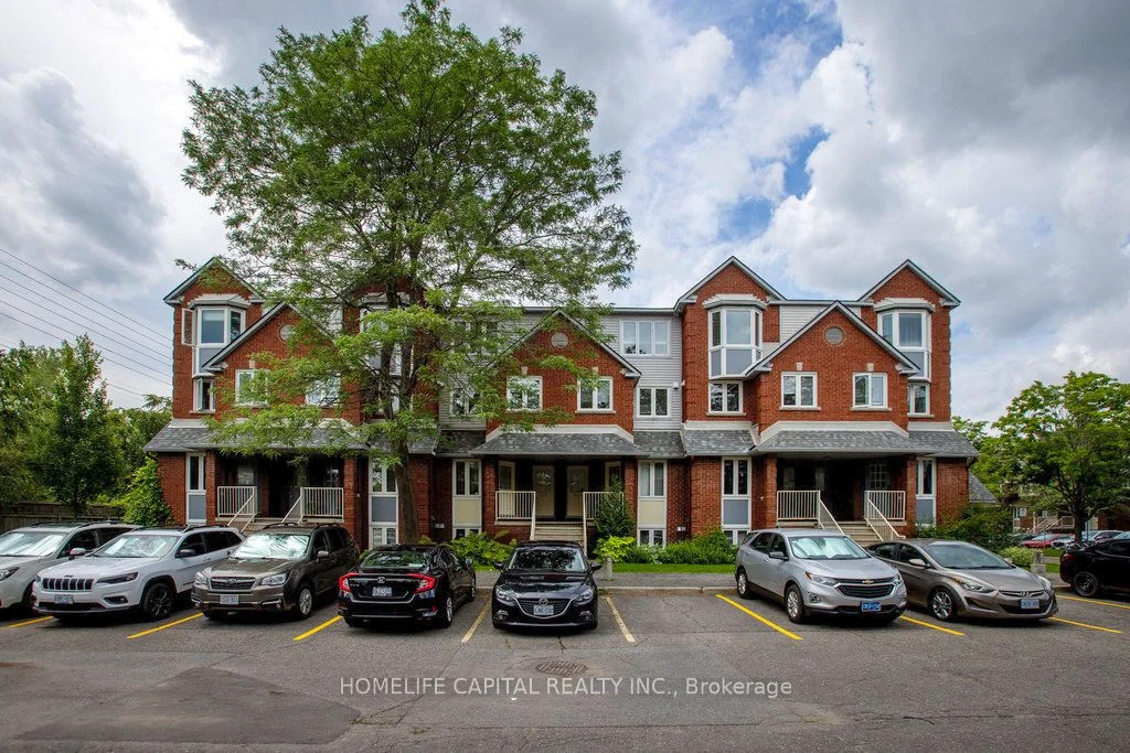 Condo Townhouse in Hunt Club - South Keys and Area