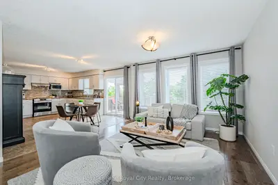 Detached in Guelph