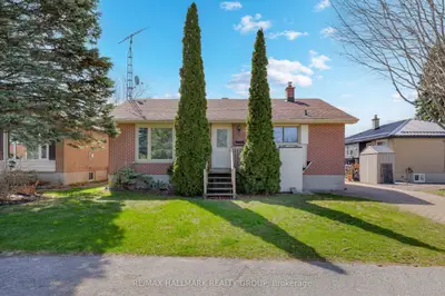 3 Stanley Crescent, Brockville, On K6v 2s9