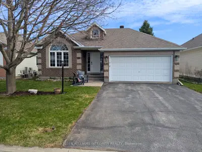 28 Alon Street, Stittsville - Munster - Richmond, On K2s 1l2