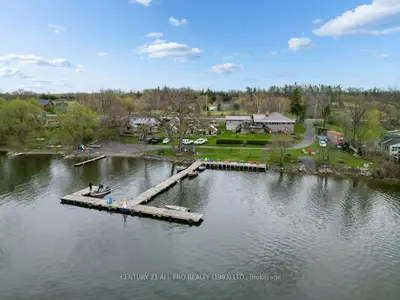 Detached in Greater Napanee