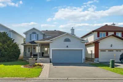 Detached in Barrhaven