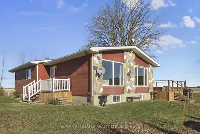 Detached in Stittsville - Munster - Richmond