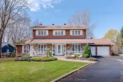 Detached in South Stormont