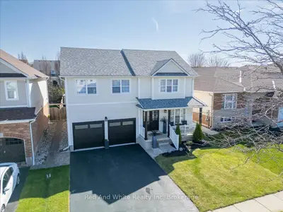 Detached in Brant
