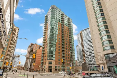 445 Laurier Avenue W 1403, Ottawa Centre, On K1n 6r4