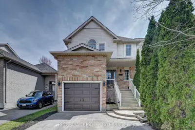 Detached in Cambridge