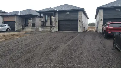 Duplex in Russell