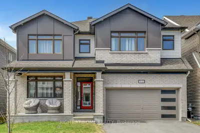 Detached in Barrhaven
