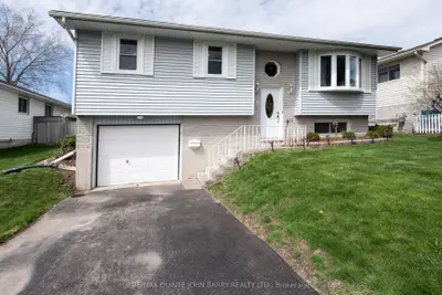 Detached in Quinte West