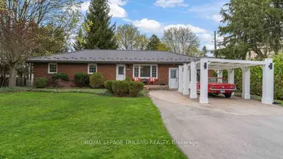Detached in St. Thomas