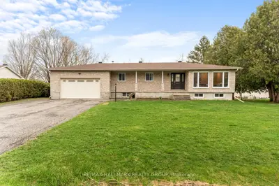 Detached in Carlsbad Springs
