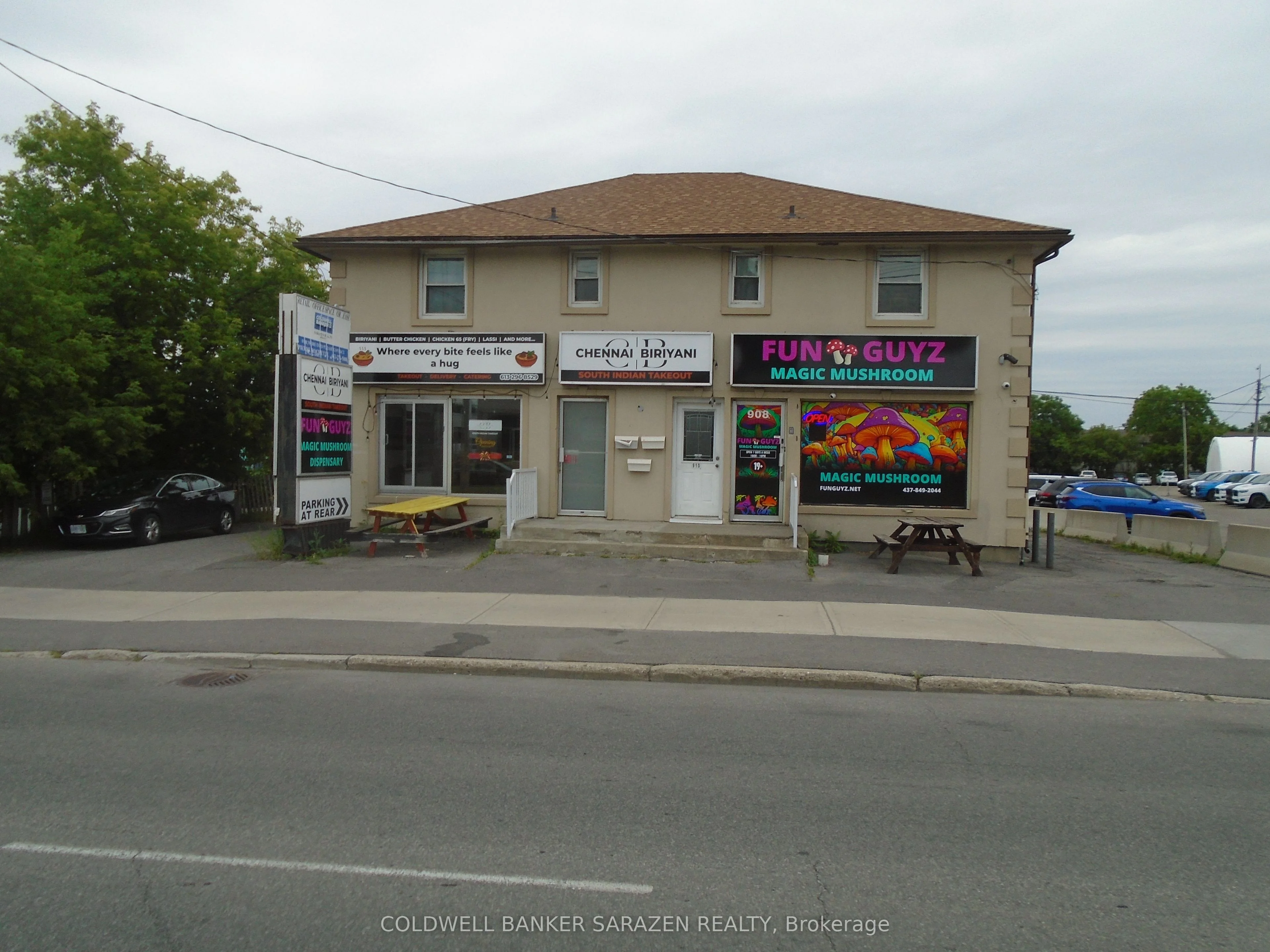 912 St Laurent Boulevard S, Overbrook - Castleheights and Area, ON K1K 3B3