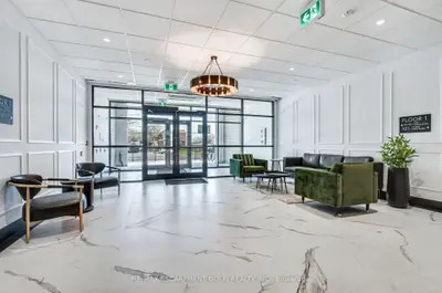 Condo Apartment in Hamilton