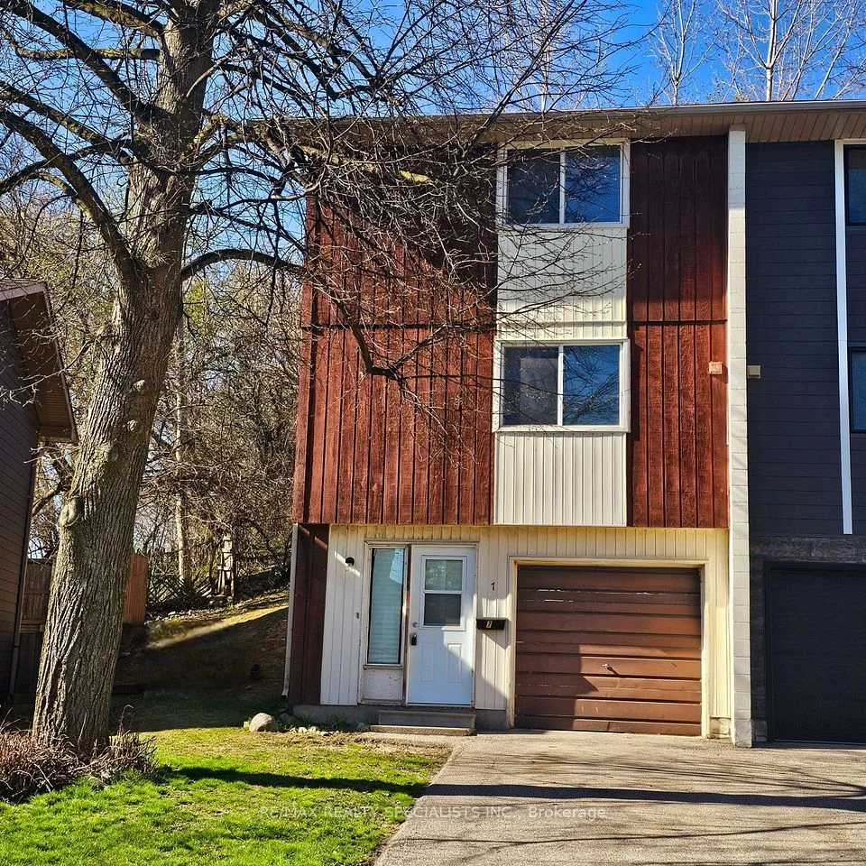 135 Chalmers Street S 7, Cambridge, ON N1R 6M2
