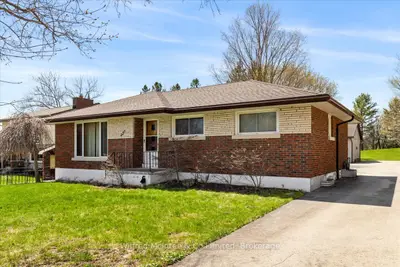 Detached in Brockton