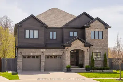 Detached in Stratford