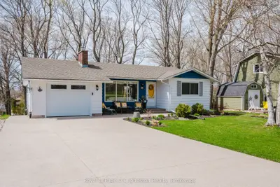 Detached in Saugeen Shores