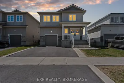 Detached in Loyalist