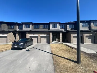 Att/Row/Townhouse in Barrhaven