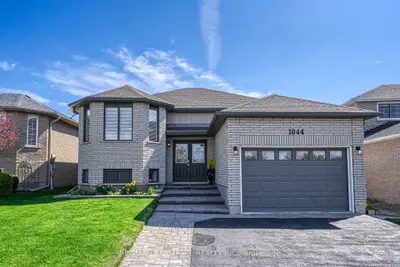 1044 Riddell Avenue, Cobourg, On K9a 5m8