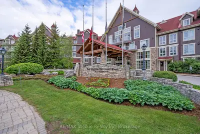 Condo Apartment in Blue Mountains