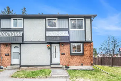 Condo Townhouse in Bells Corners and South to Fallowfield