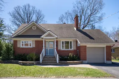 494 Pleasant Park Road, Alta Vista And Area, On K1h 5n1