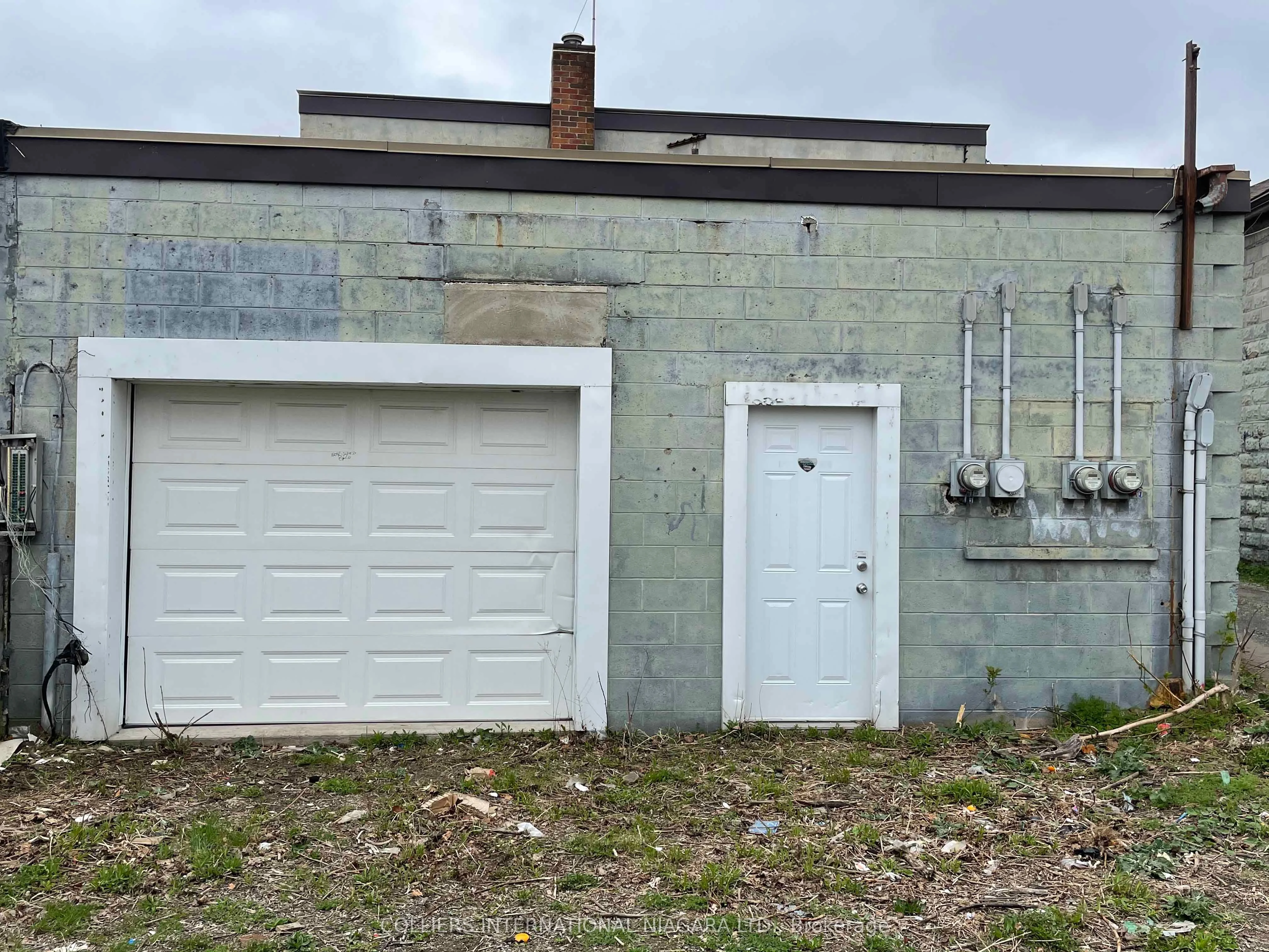 5916 Main Street, Niagara Falls, On L2g 5z8