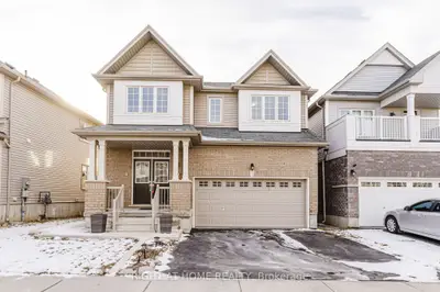 Detached in Brantford