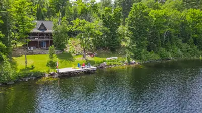 Detached in Madawaska Valley