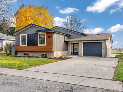 Detached in Brantford