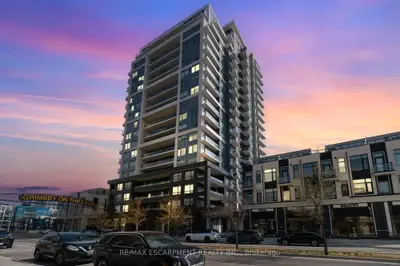 Condo Apartment in Grimsby