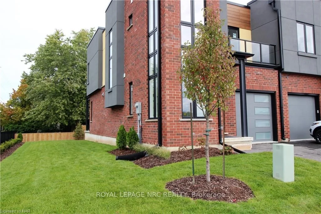 1465 N Station Street 1, Pelham, ON L0S 1E3