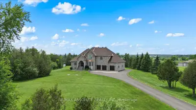 Detached in Stittsville - Munster - Richmond