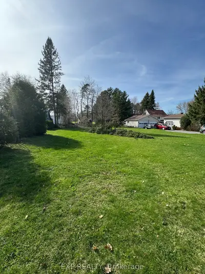 Vacant Land in Orleans - Cumberland and Area