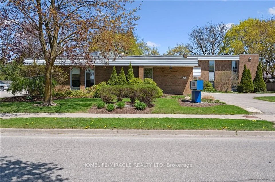 380 HIBERNIA Street, Stratford, ON N5A 5W3