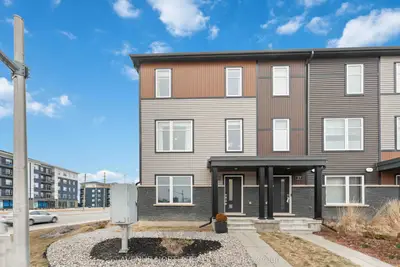 25 Lakepointe Drive, Orleans - Cumberland And Area, On K4a 5k6