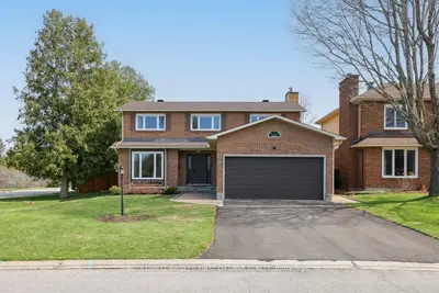 Detached in Stittsville - Munster - Richmond