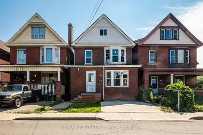 Detached in Hamilton