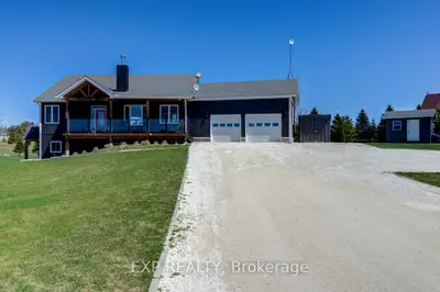 Detached in Grey Highlands